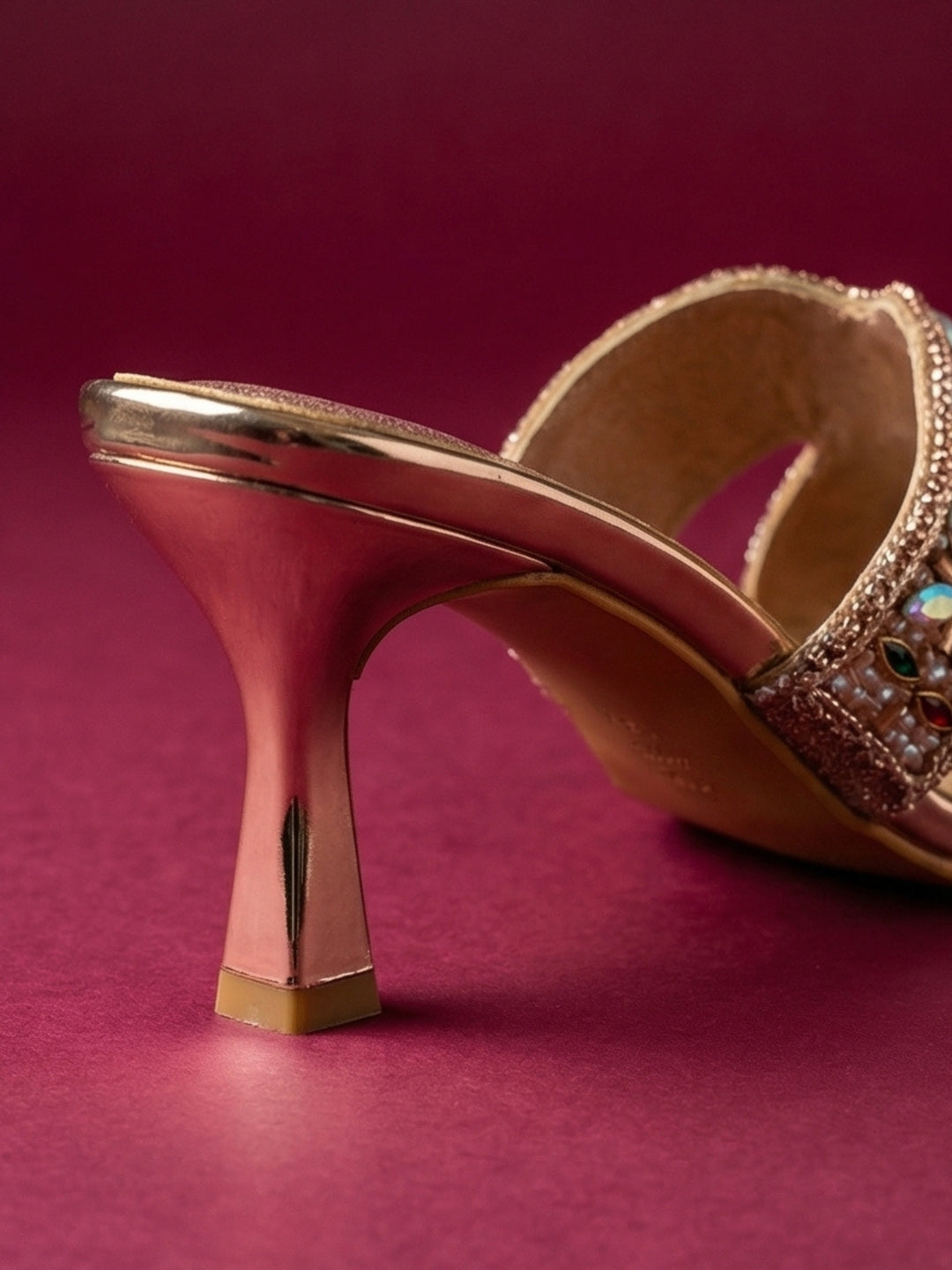 Zoya Heels