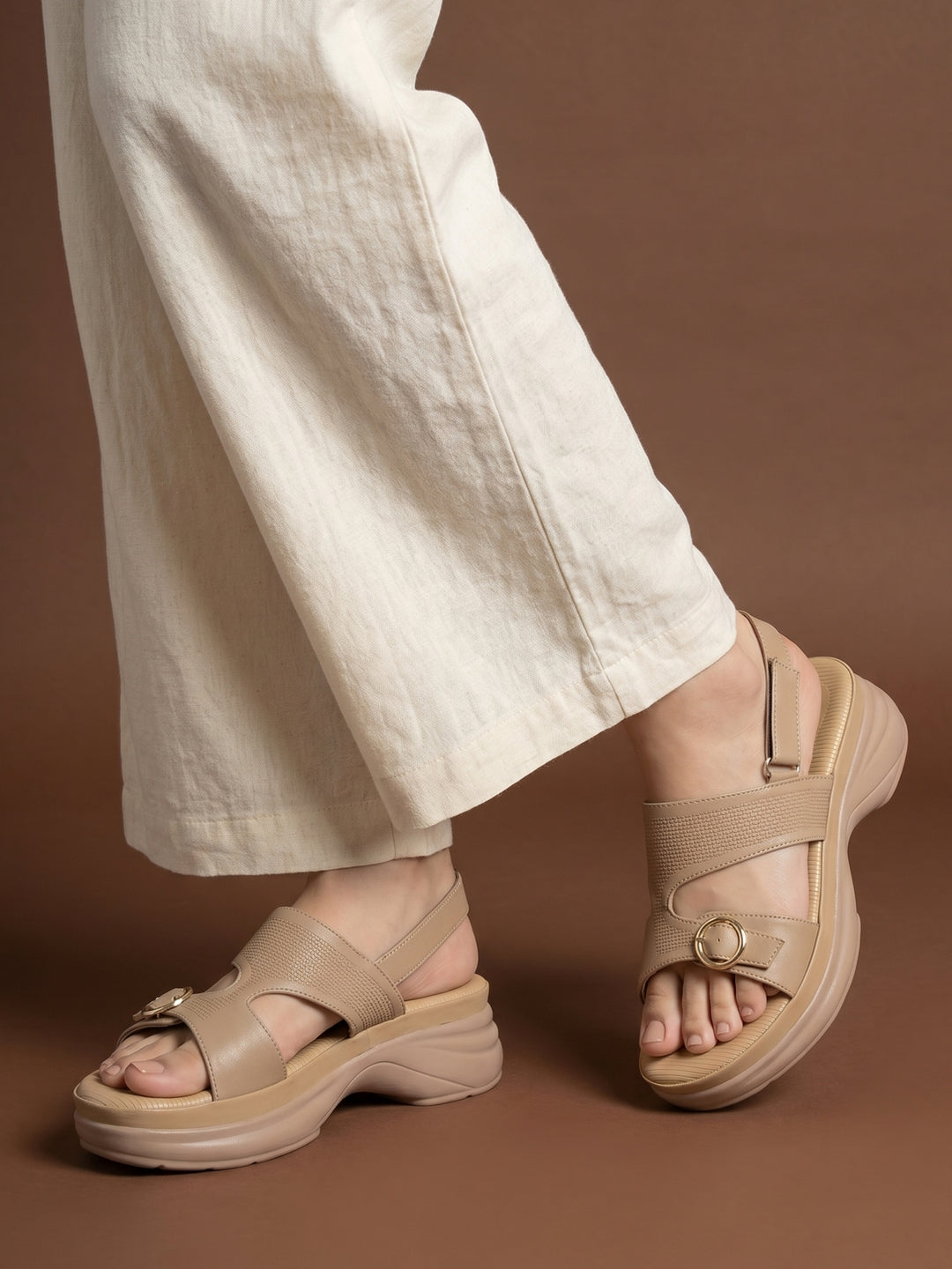 Dakota Sandals