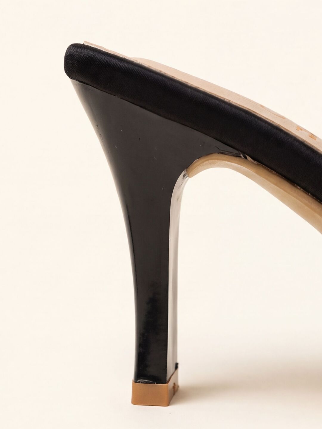 Amelie Heels