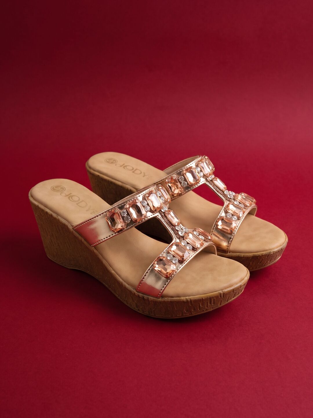 Inaya Heels