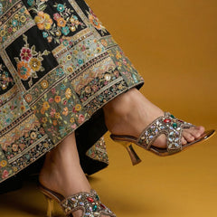Zoya Heels