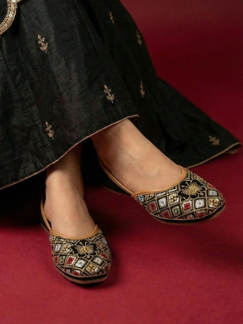 Rangrez Jutti