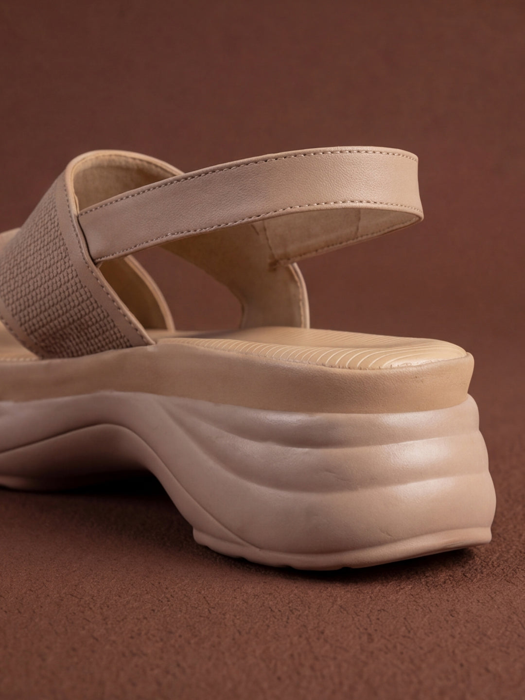 Dakota Sandals