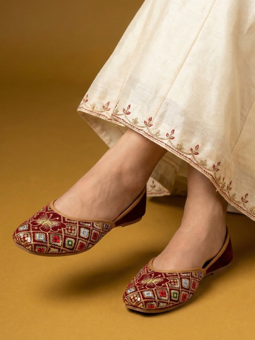 Rangrez Jutti