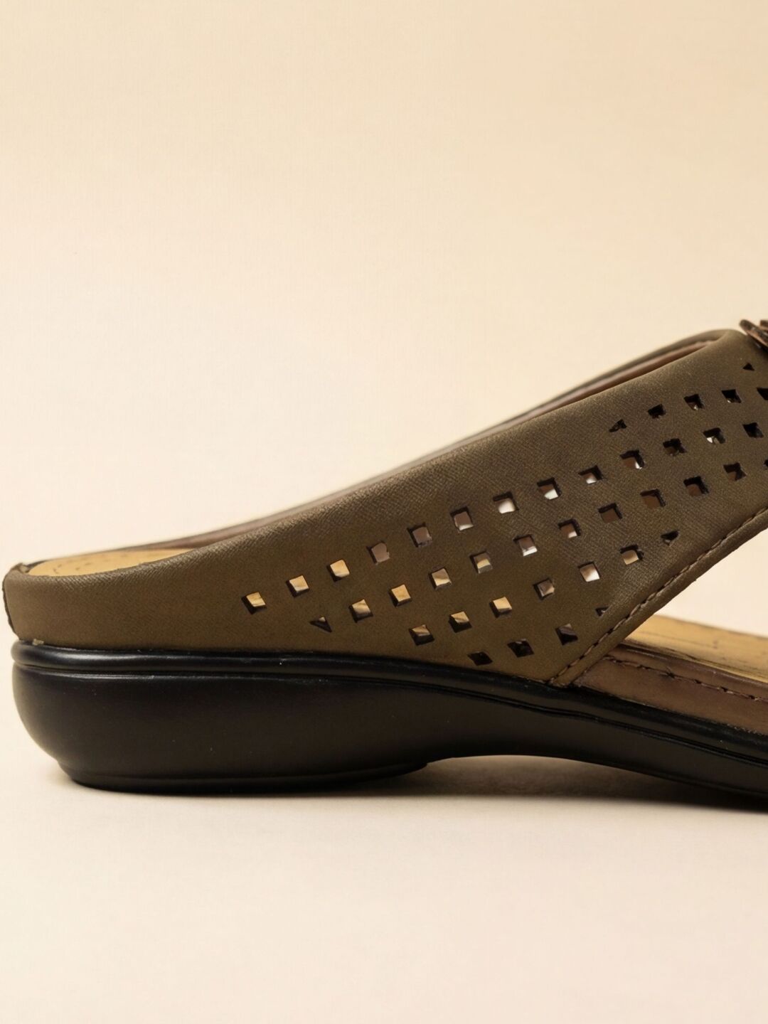 Bloom Flats