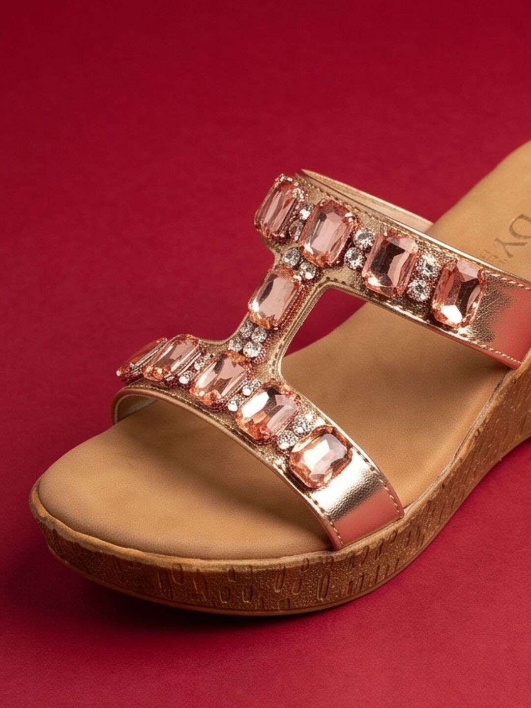 Inaya Heels