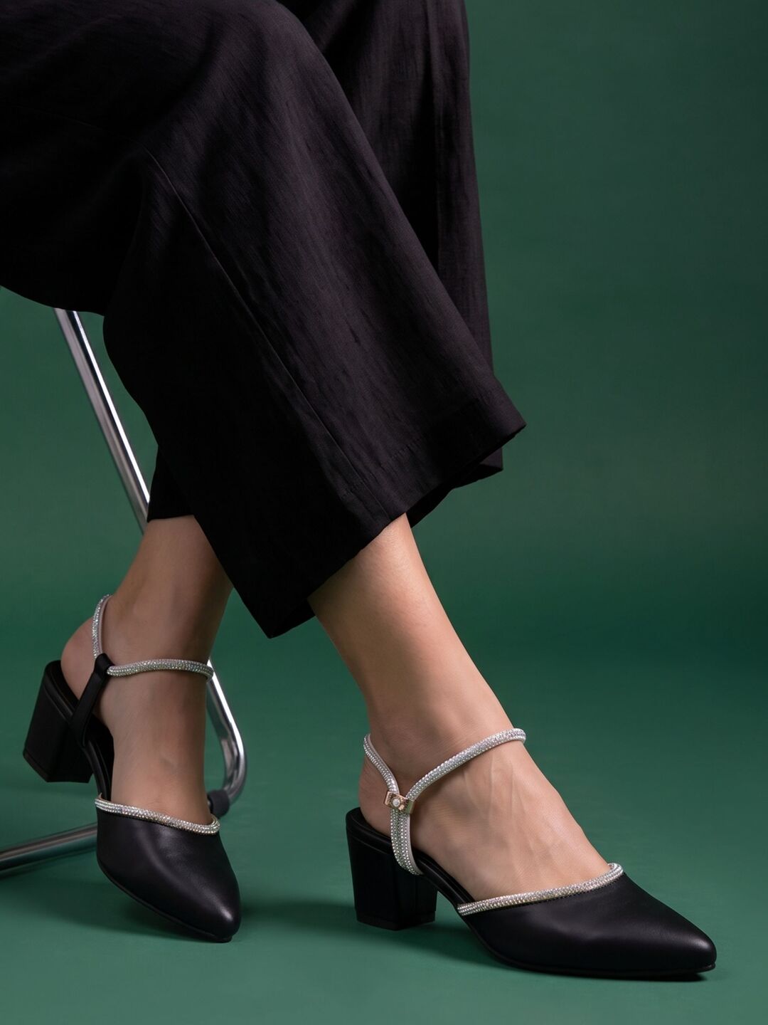 Zeenat Heels
