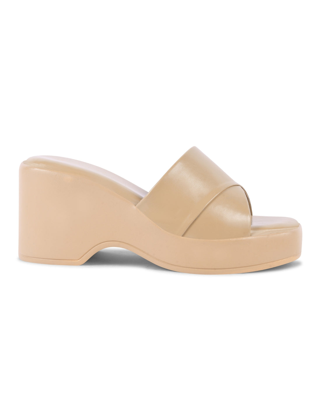 Layla Wedges