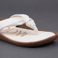 Daisy Flats