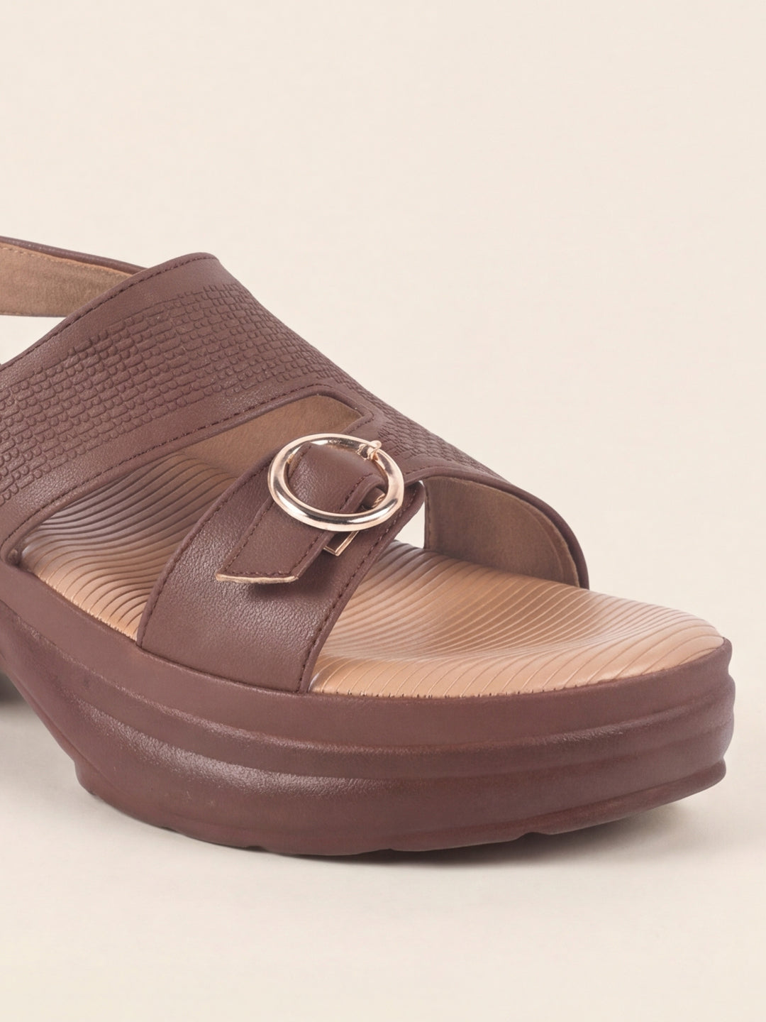 Dakota Sandals