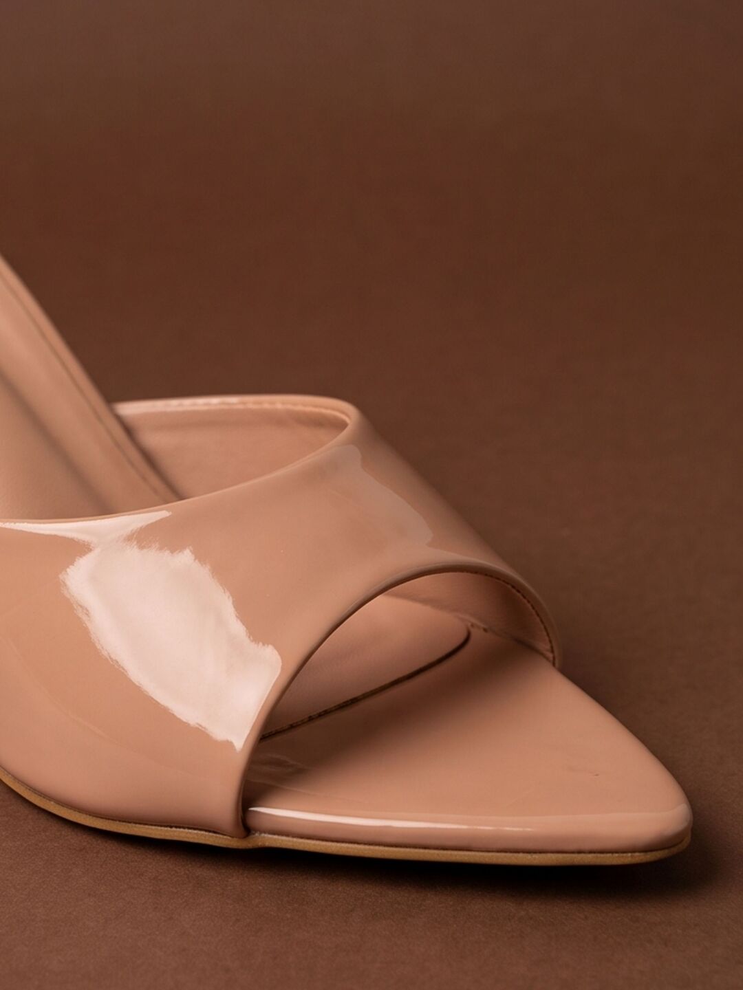 Maven Heels