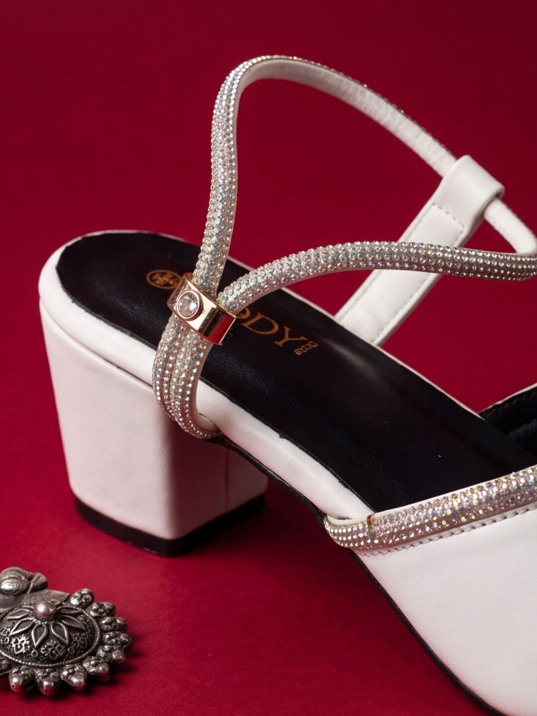 Zeenat Heels