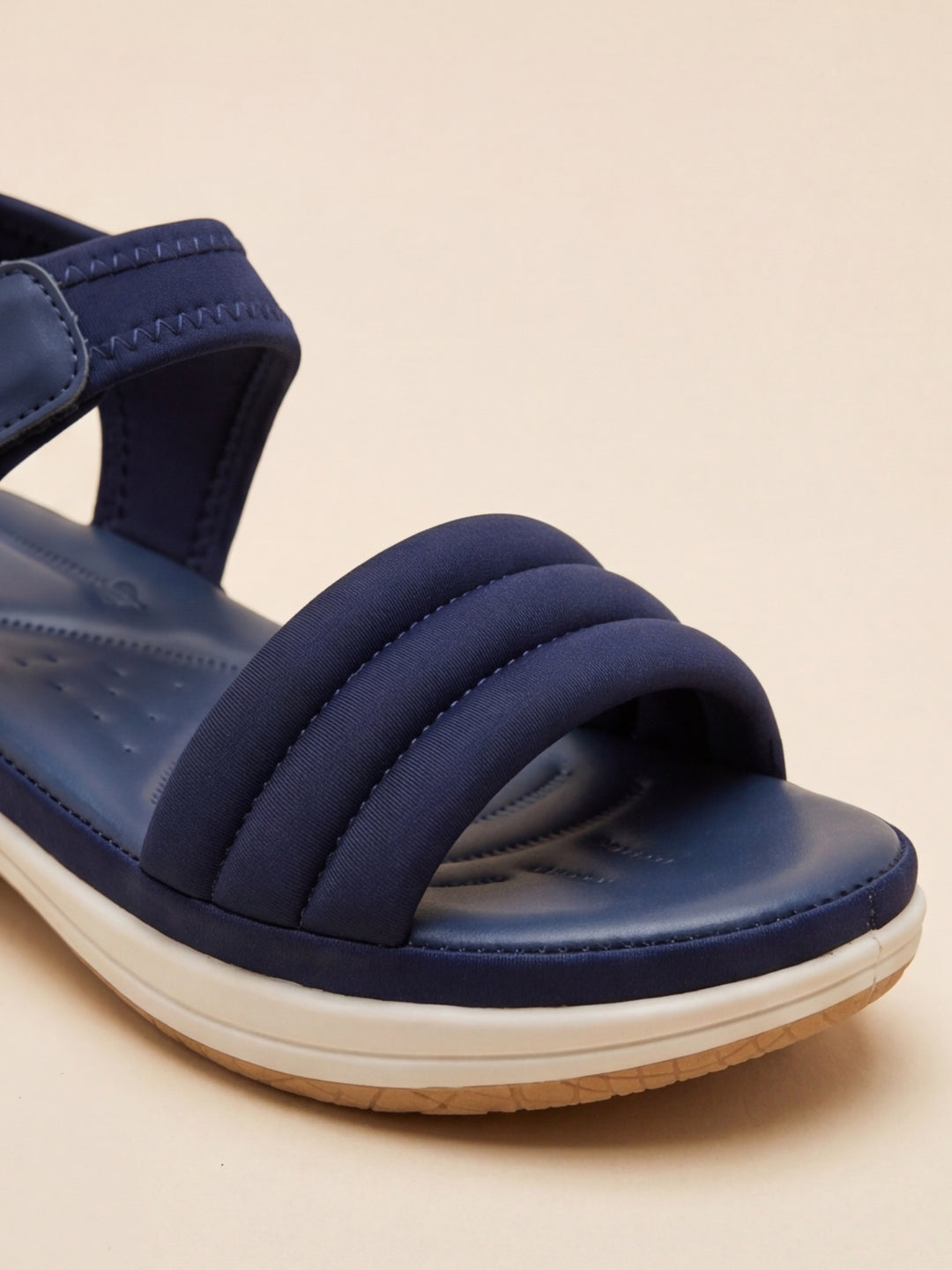 Aira Sandals