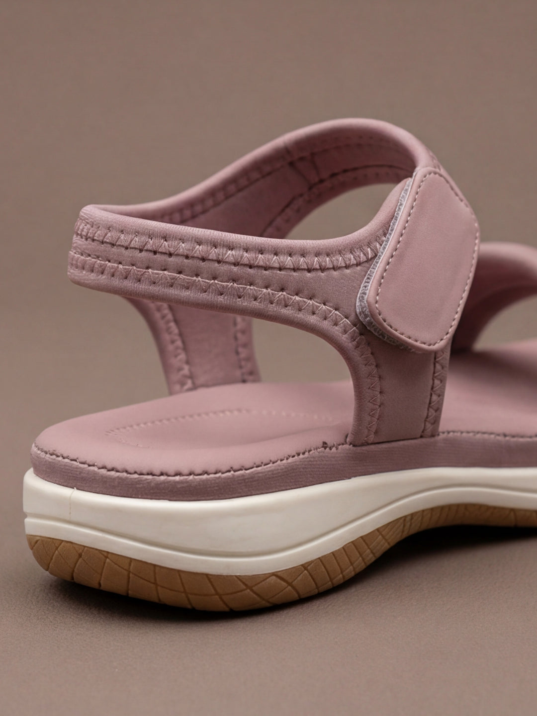 Aira Sandals