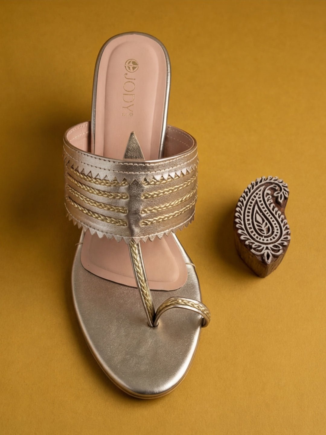 Saanjh Heels