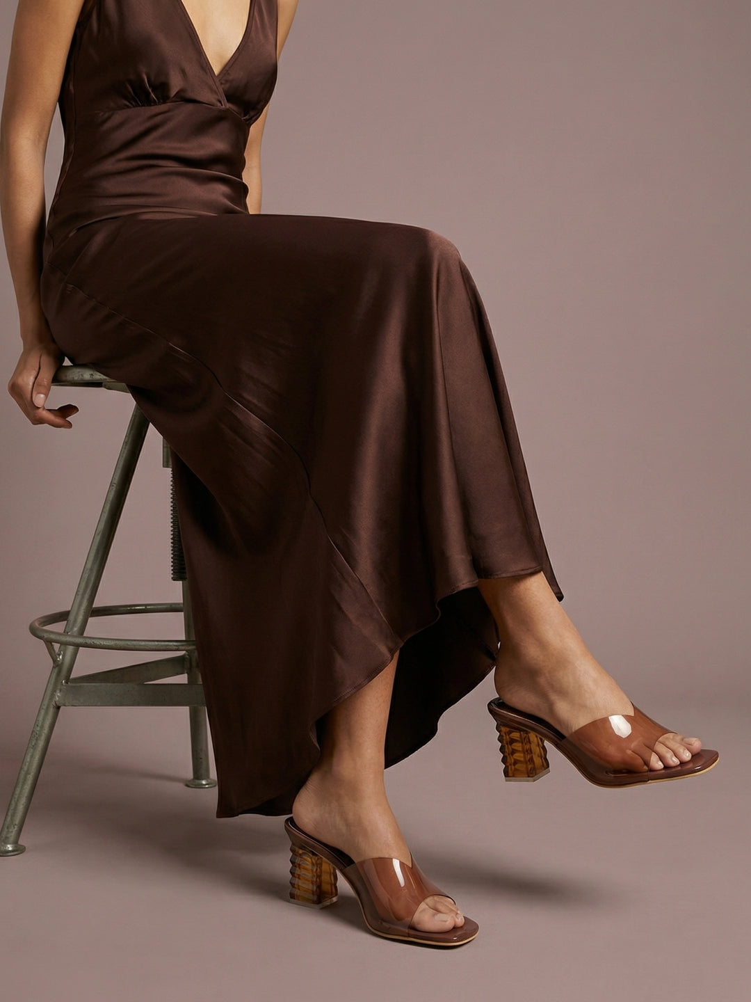 Vitra  Heels
